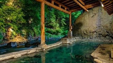 お題目大露天風呂 ライトアップ / 2