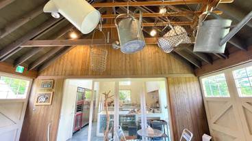 客室内のダイニングエリア / 11