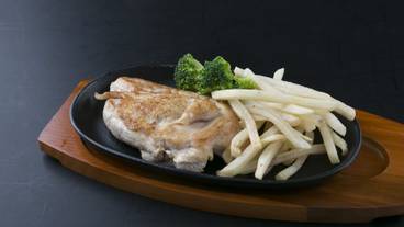 食事・飲み物 / 13