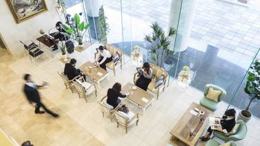 ロビーラウンジ / 19