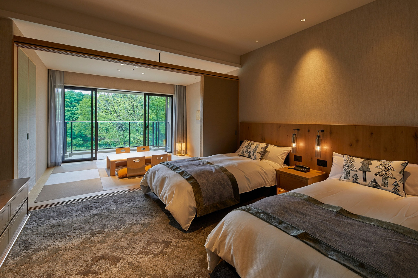 自然と一体化したホテルで過ごす優雅な時間3350426