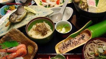 食事・飲み物 / 2