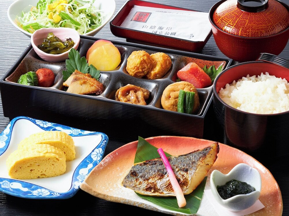 朝食