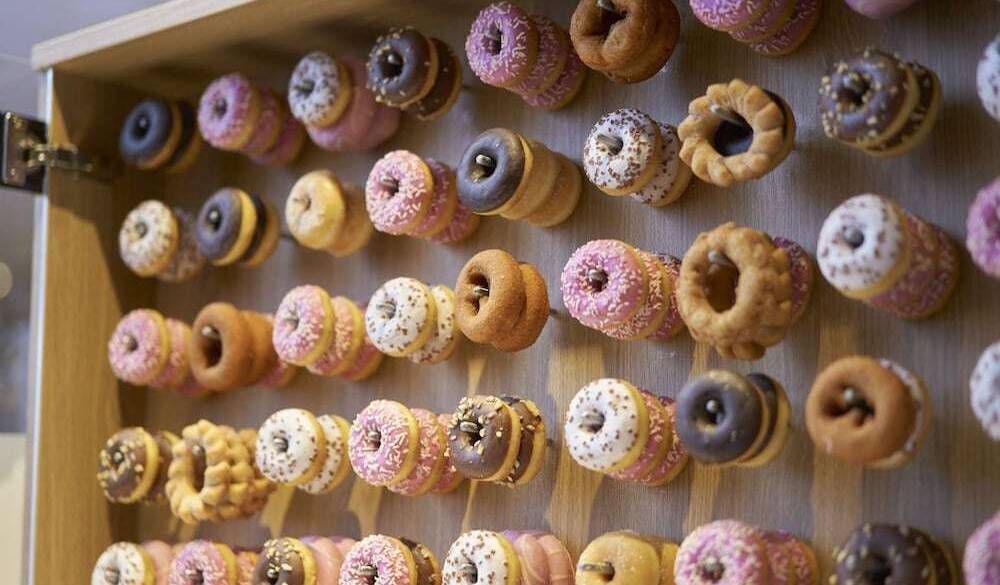 圧巻のドーナツスタンド / 1