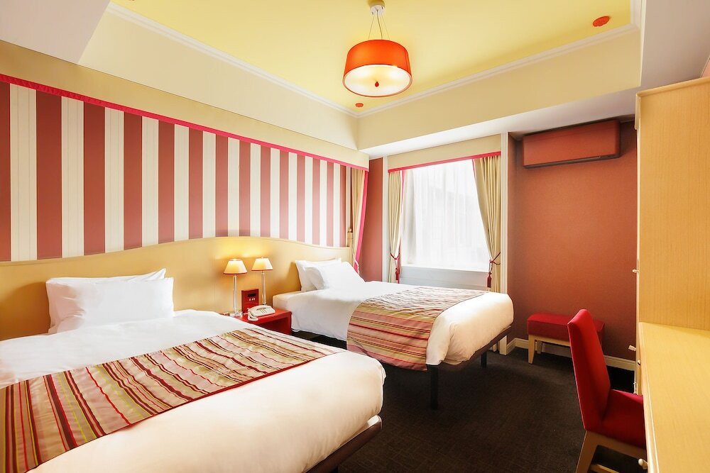 天然温泉にサウナ、岩盤浴。もりだくさんのスパが魅力4008662