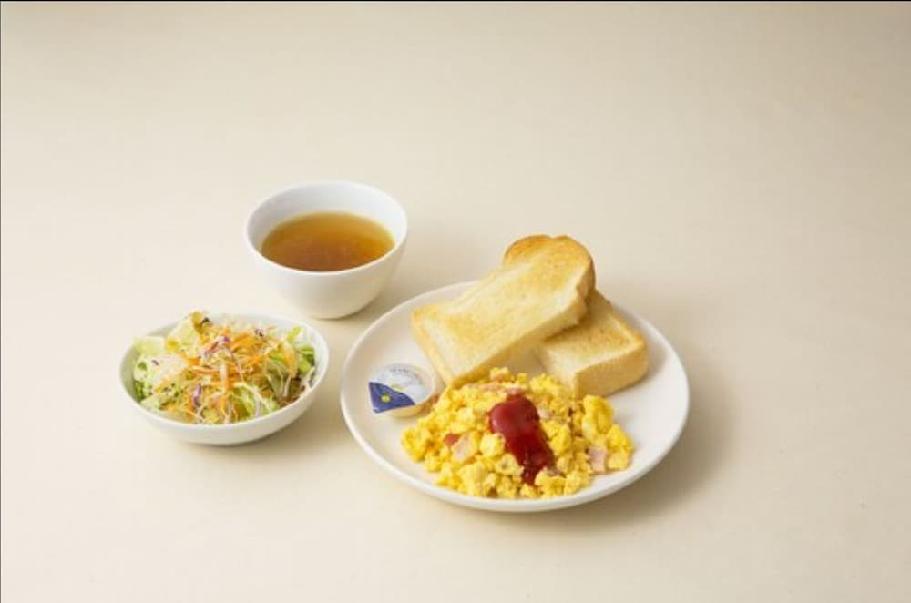 朝食