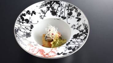 食事・飲み物 / 4