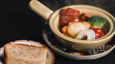 食事・飲み物 / 3