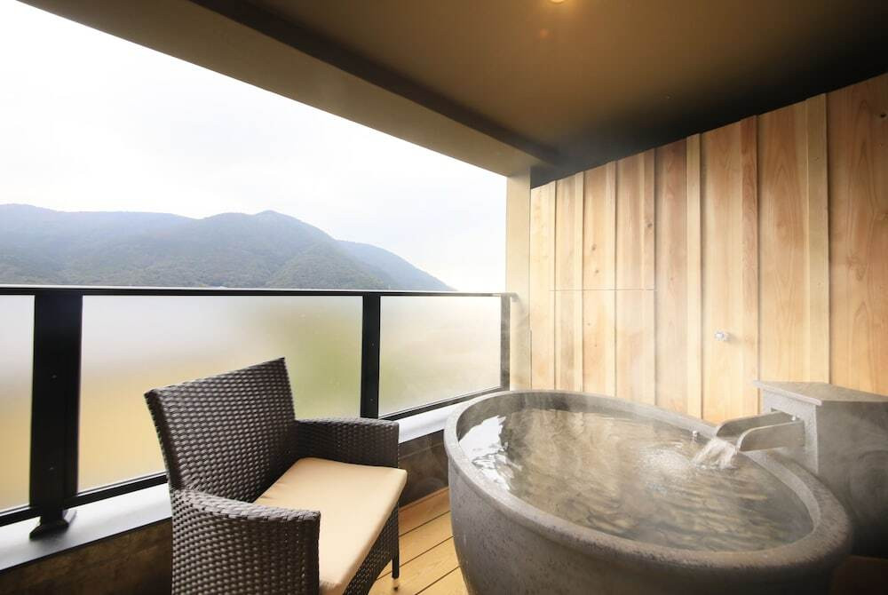 疲れを感じたら…エステと温泉を満喫しに箱根へ3482611