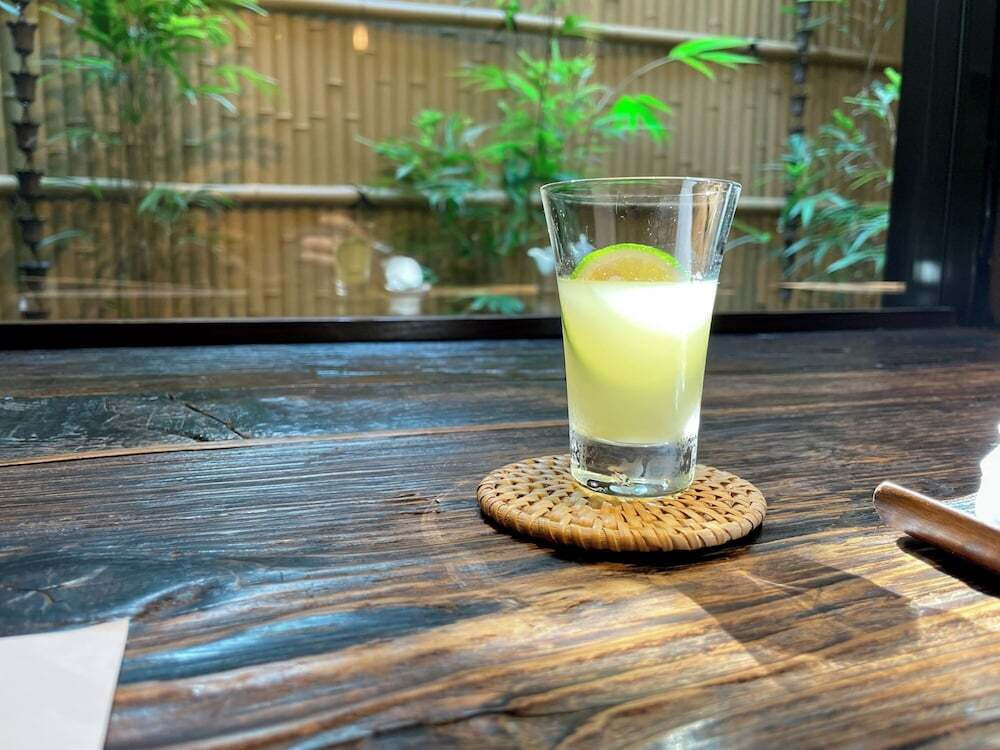 朝食