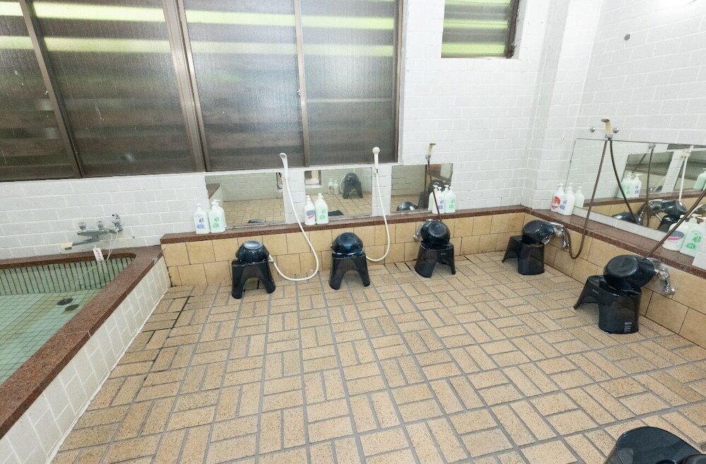 客室内のダイニングエリア