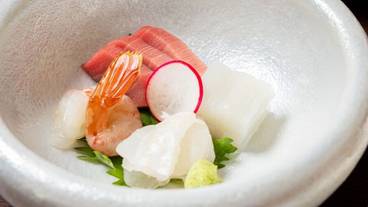食事・飲み物 / 11