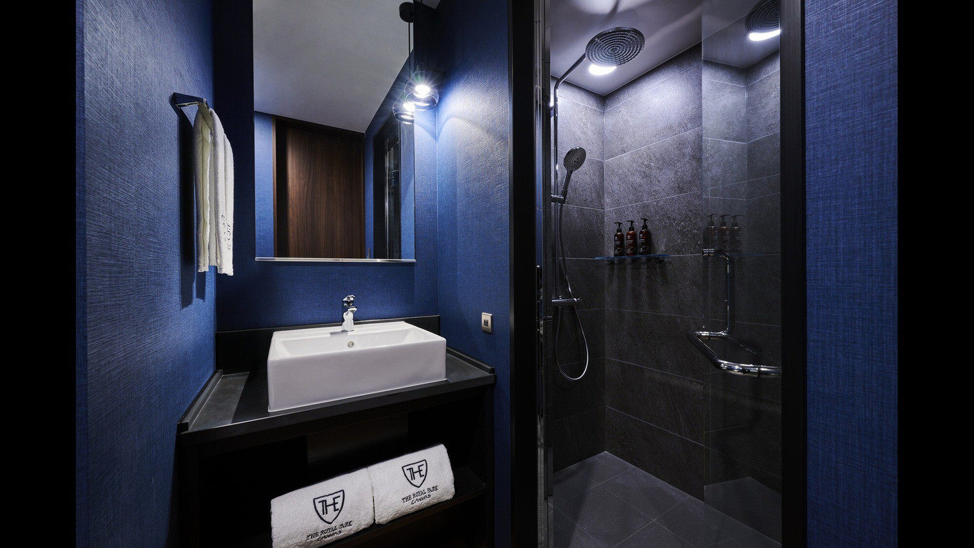 ザ ロイヤルパーク キャンバス 神戸三宮（ザ ロイヤルパーク キャンバス コウベサンノミヤ） / 10