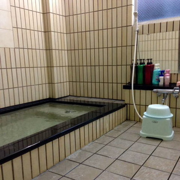 地元漁師の運営する宿で、新鮮な越前ガニを満喫3905359