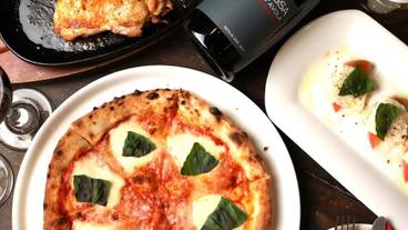 食事・飲み物 / 4