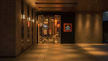 施設の入り口 / 6