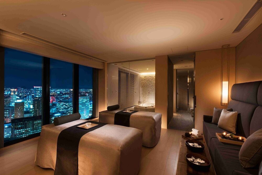 究極の癒し時間を「コンラッド・スパ」で…4113005