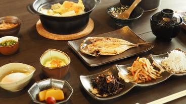 食事・飲み物 / 1