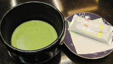 食事・飲み物 / 1
