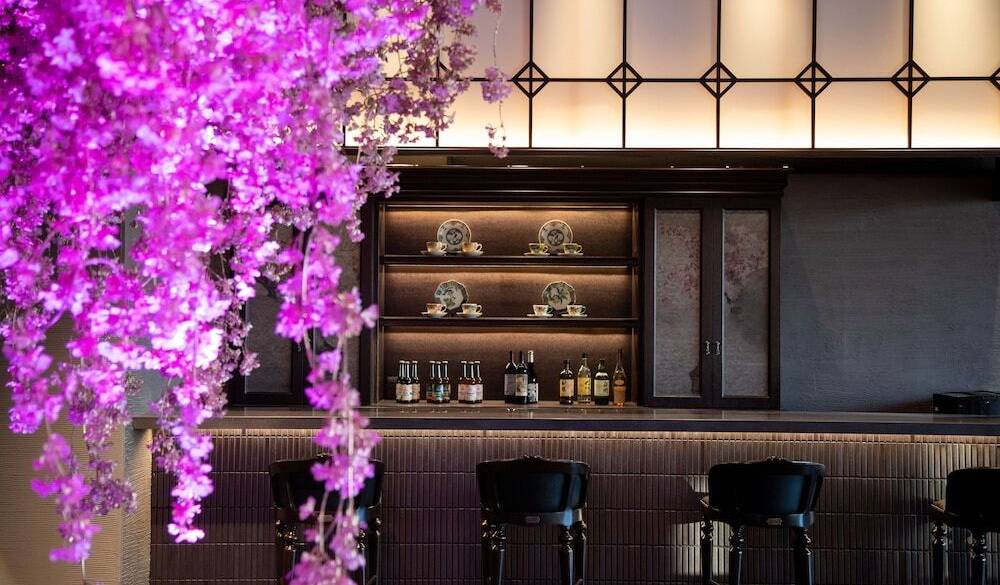 ロビーラウンジのカウンター / 2