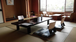 お部屋おまかせ 一泊二食12畳 (寝具おまかせ) 禁煙