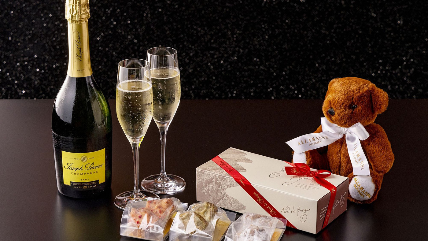 日頃の疲れも癒される記念日を4770764