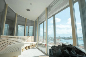 海を望むサウナ付き客室もある