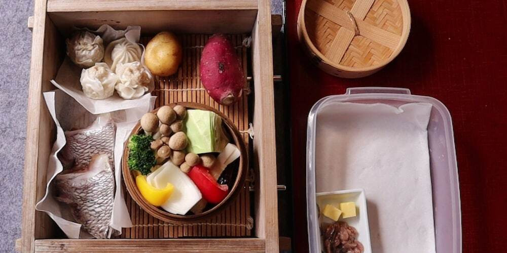 旅館のお食事処