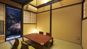 メイン イメージ / 1