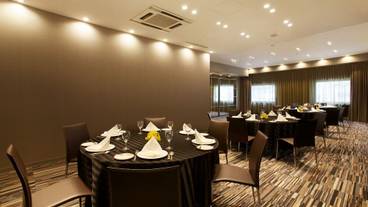 ボールルーム / 38