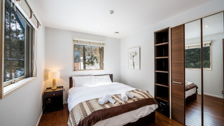 ラグジュアリー シャレー 3 ベッドルーム (Phoenix)