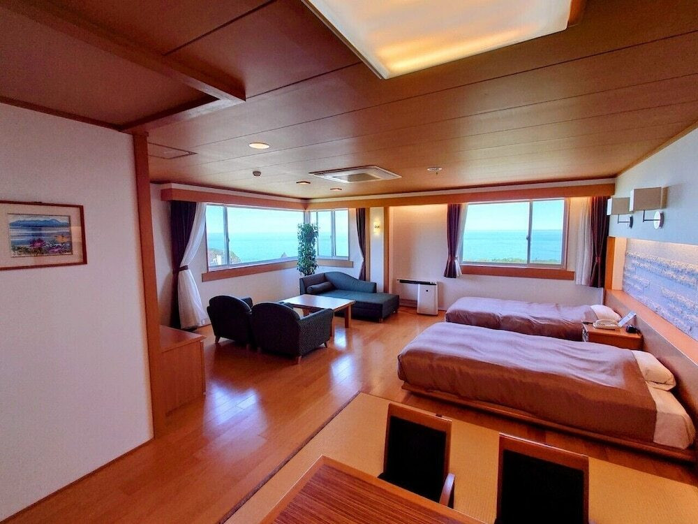 至然館和洋室角部屋