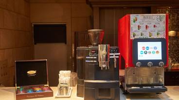 ロビーラウンジ④ / 12