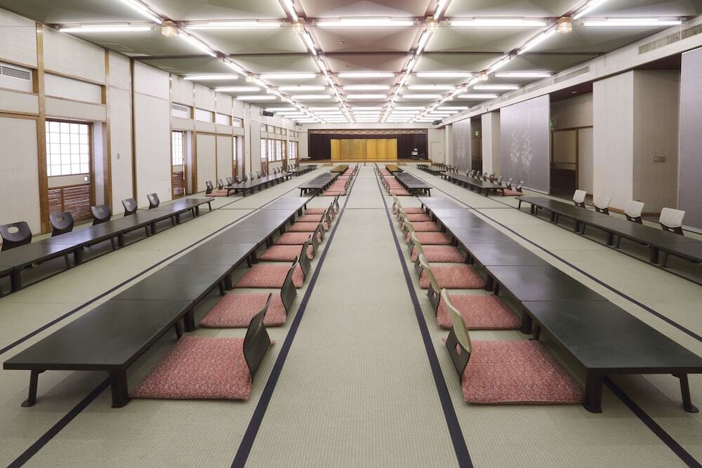 家族向けレストラン