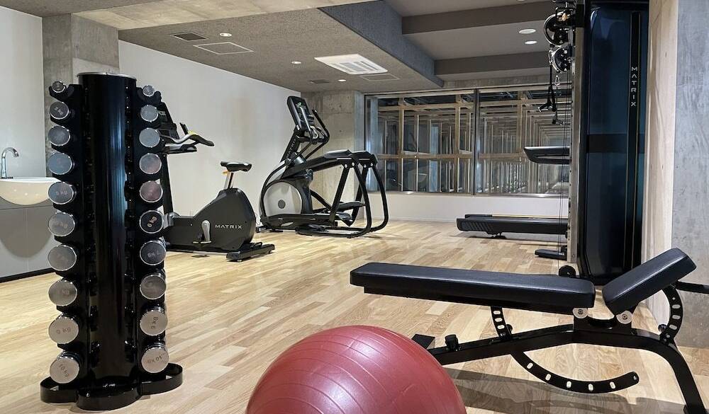 宿泊者専用フィットネスジム / 2