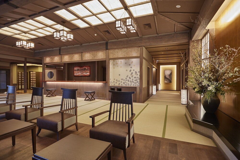 フロントロビー②