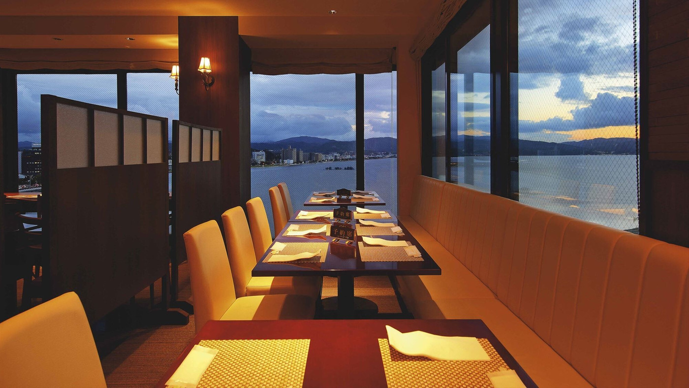 4.宍道湖ビューが素敵！「松江ニューアーバンホテル　本館・別館」3437447