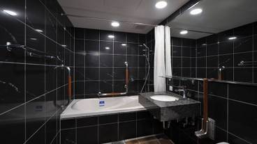 バスルーム / 33