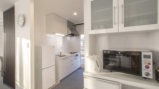 デラックス アパートメント (401)