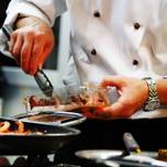 憧れのシェフ直伝！有名レストランが開催する東京の料理教室5選