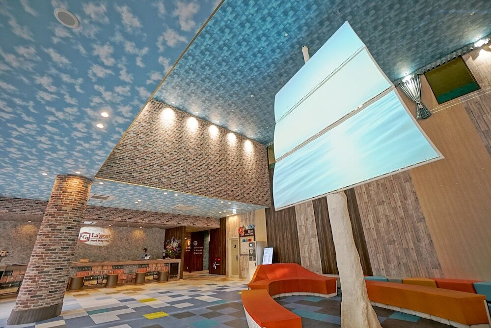 本数多めのシャトルバスで混雑する朝も安心！かわいいお部屋でゆったりと4252014