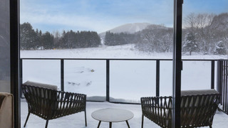 プレミアム ルーム クイーンベッド 2 台 (Appi Kogen View)