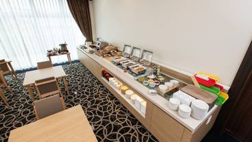 朝食スペース / 7