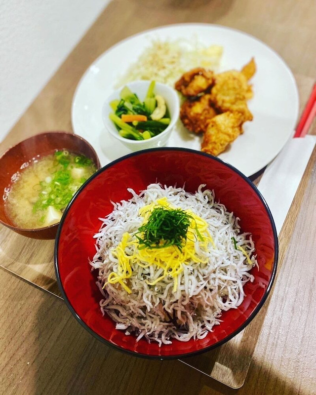 レストラン