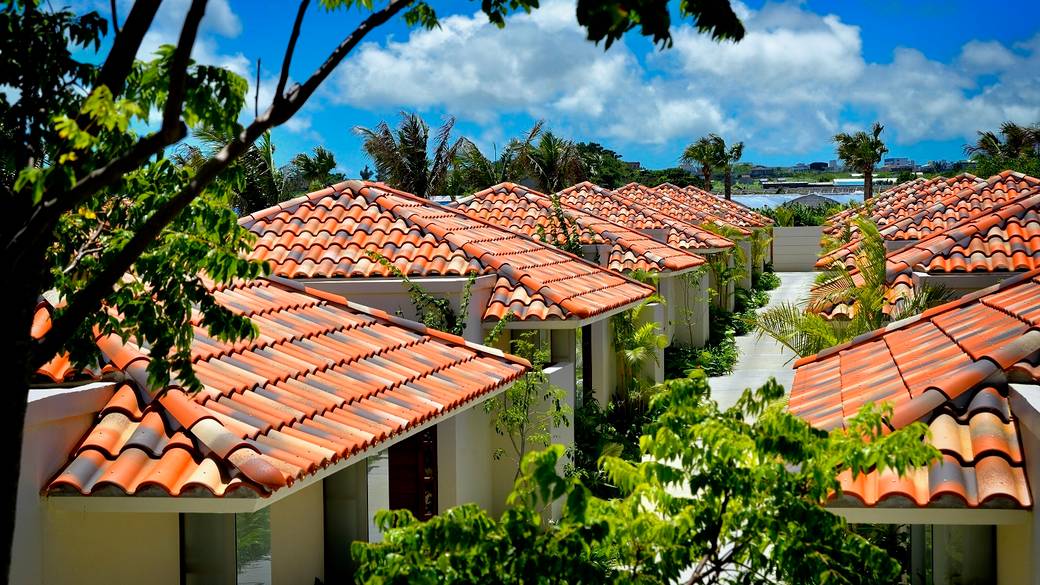 沖縄の原風景が広がる
レセプションで手続き / 1