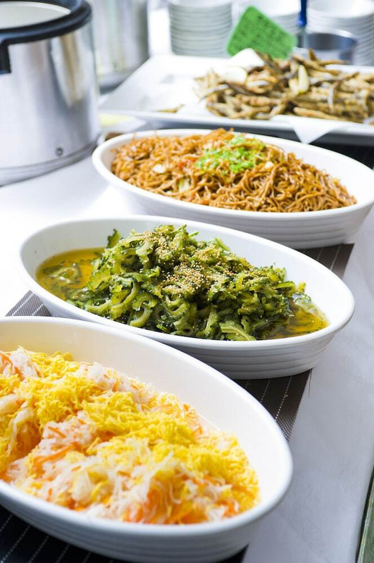 朝食ビュッフェ