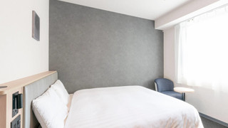 スタンダード ルーム クイーンベッド 1 台 禁煙