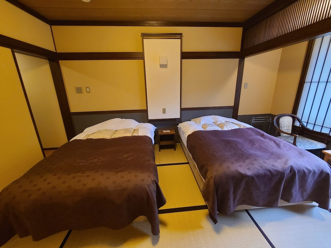 豊富な温泉にのんびり癒される、7組限定の静かな宿3380160