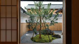 [禁煙] もと屋 / 20平米 / 最大2名迄 / シングル2台