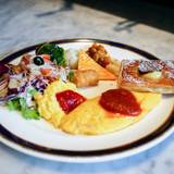 ブッフェアンドカフェ スロープサイドダイナー ザクロ（ブッフェアンドカフェスロープサイドダイナーザクロ）